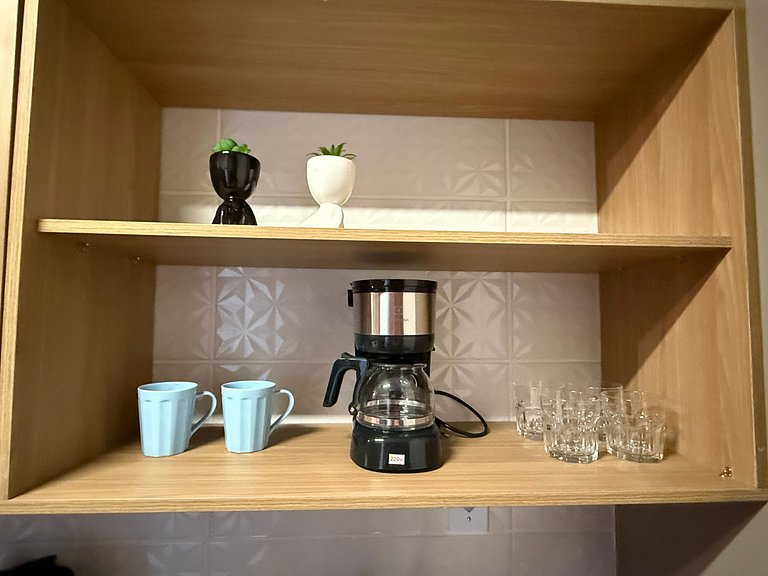 Studio Silencioso e Moderno - Padre Cafe