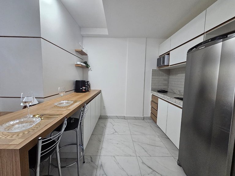 Studio moderno no centro próximo a Academia e Cave