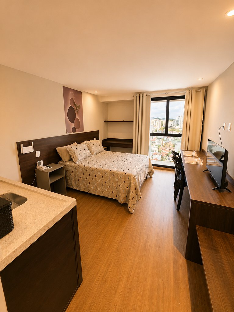 Studio novo  Pro UFJF e Monte Sinai  vaga e ar
