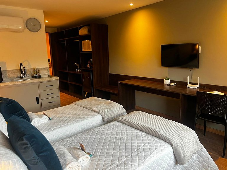 Studio Silencioso Confortável Prox UFJ e Shopping
